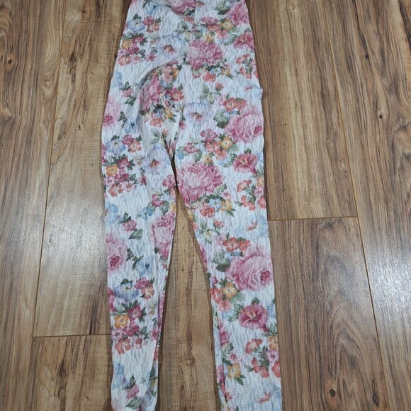 Vintage Victorias Secret Floral Lace Leggings Small  100% Nylon Made In USA - Picture 2 of 4
